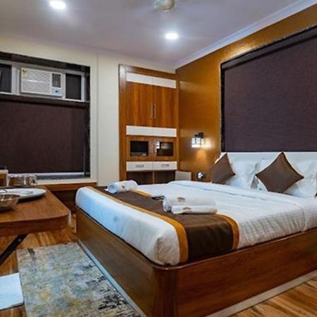 Fabhotel Prime Tiyara Inn Колката Екстериор снимка