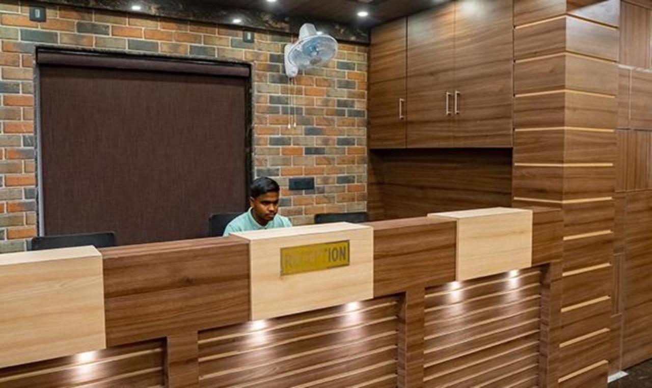 Fabhotel Prime Tiyara Inn Колката Екстериор снимка