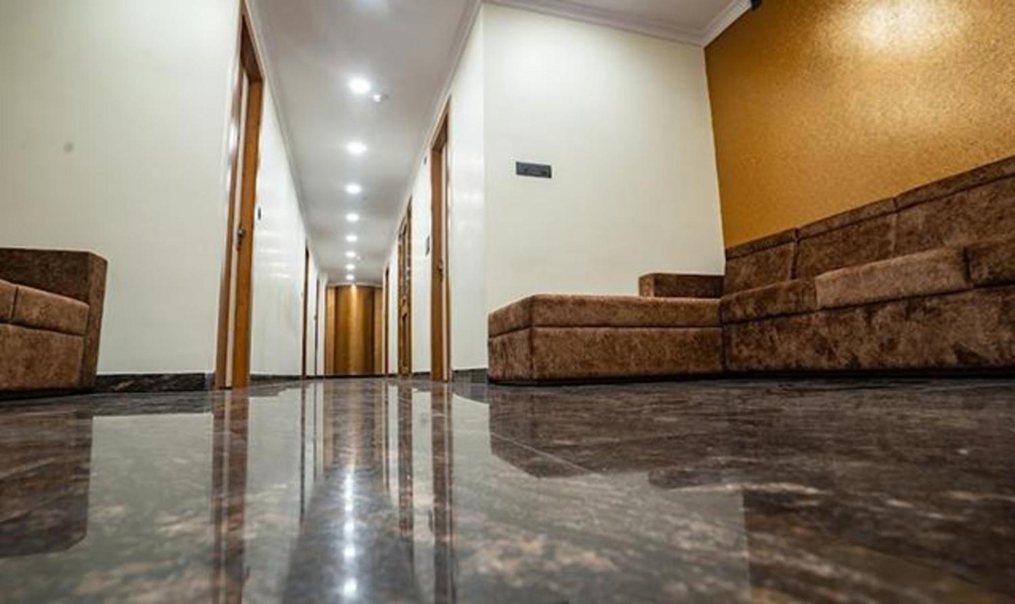 Fabhotel Prime Tiyara Inn Колката Екстериор снимка